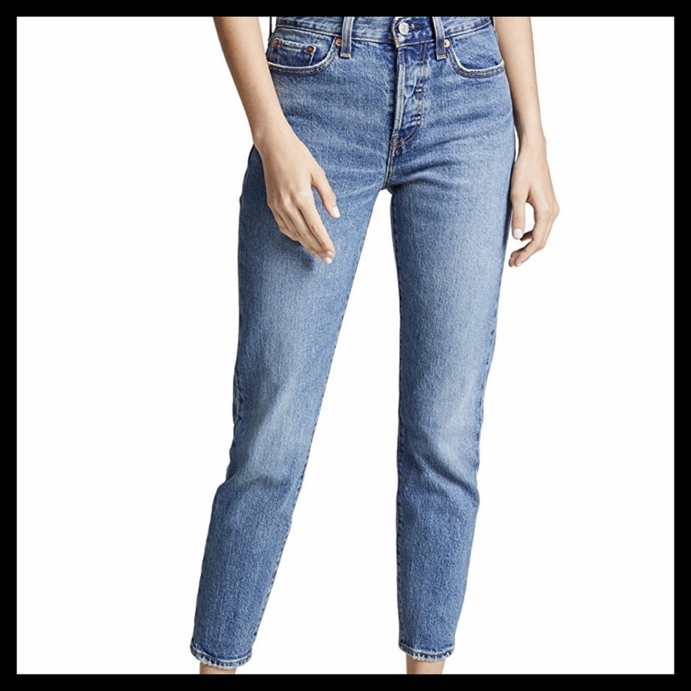Levi’s Wedgie Icon Jeans in These Dreams